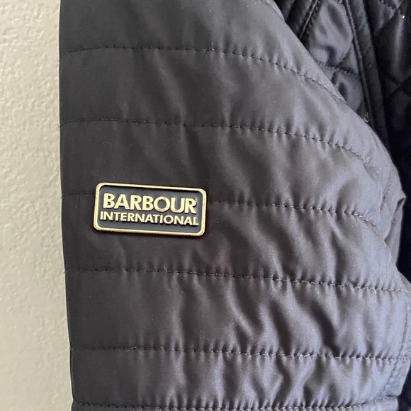 Barbour Women's Black Quilted Bomber Jacket size 8 - Picture 7 of 16